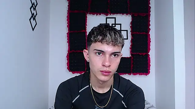 john vichenso online show from January 6, 8:57 pm