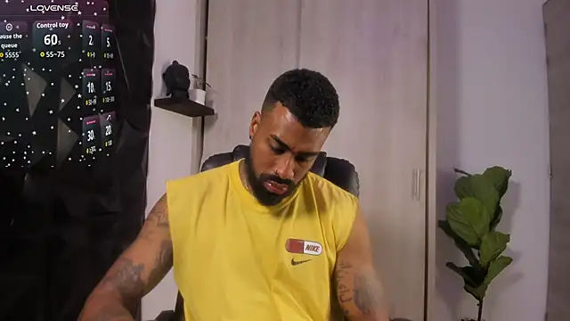 OstinDaniels online show from June 10, 10:22 pm