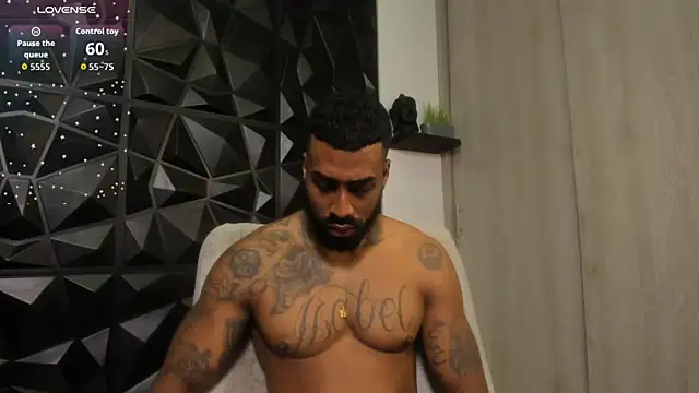 OstinDaniels online show from May 15, 10:19 pm