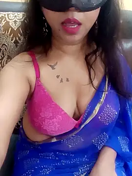 Snapshot of Sexy_juhee chatting on December 22, 4:51 pm Sexy juhee online show from December 22, 4:51 pm