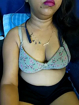 Snapshot of Sexy_juhee chatting on July 4, 7:37 am Sexy juhee online show from July 4, 7:37 am