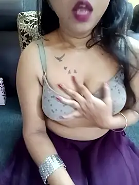 Snapshot of Sexy_juhee chatting on January 9, 4:14 pm Sexy juhee online show from January 9, 4:14 pm