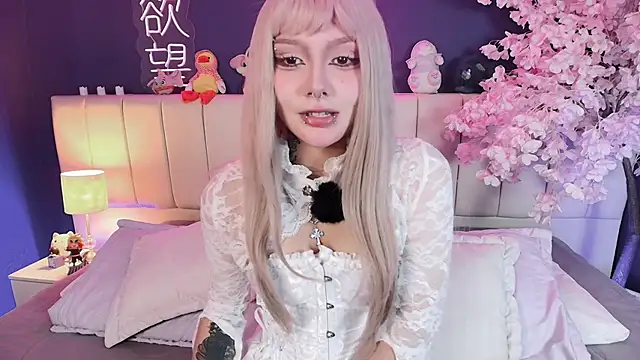 Shizuko  online show from May 28, 8:48 pm