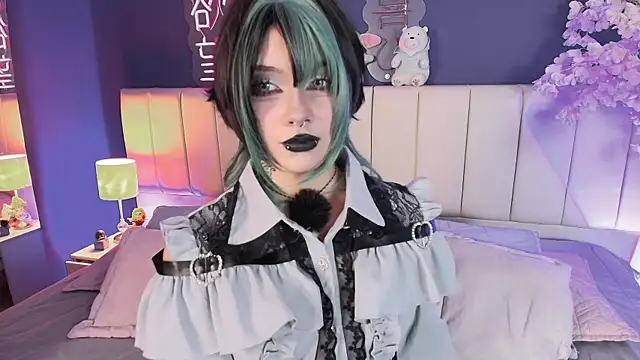 Shizuko  online show from July 16, 8:50 pm