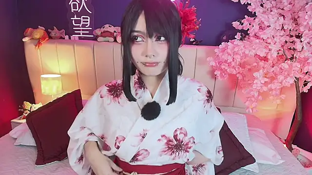 Shizuko  online show from May 21, 8:28 pm