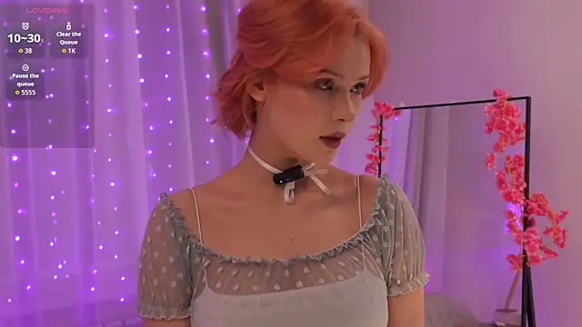 Snapshot of Molly_Wett_Pussy chatting on September 11, 1:11 pm Molly Wett Pussy online show from September 11, 1:11 pm