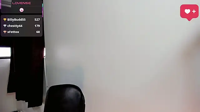 Britany montiel online show from April 10, 6:59 pm