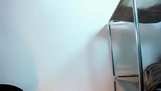 Britany montiel online show from April 15, 7:07 pm