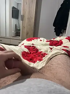 Erenn9972 online show from February 9, 5:44 pm