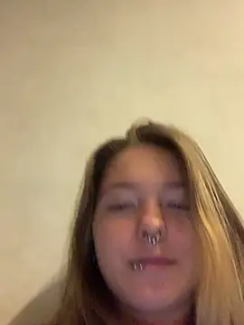 VesnaCrystal online show from September 28, 2:13 pm