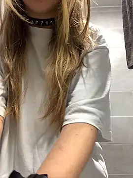 VesnaCrystal online show from November 16, 3:17 pm