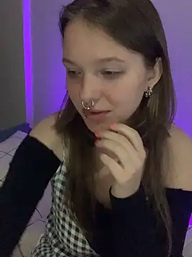 VesnaCrystal online show from April 17, 12:35 am