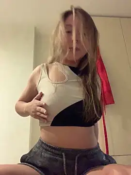 VesnaCrystal online show from September 30, 8:37 pm