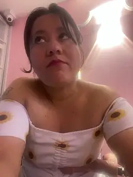 Snapshot of ScarlethAH chatting on September 27, 1:56 am ScarlethAH online show from September 27, 1:56 am