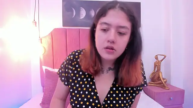 Niaa Stark online show from May 6, 3:43 am