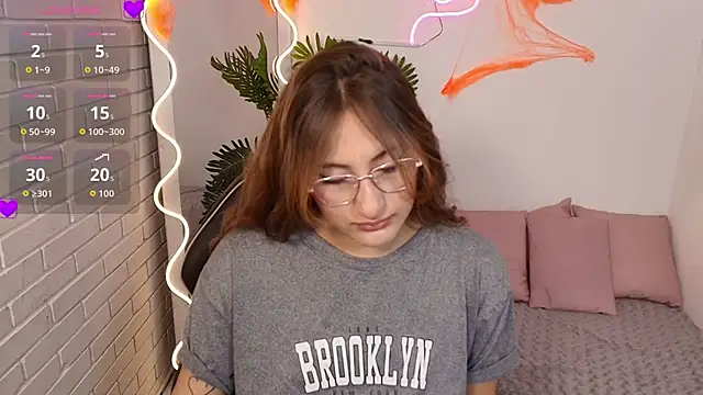 Snapshot of Bunni_tay chatting on October 18, 11:23 am Bunni tay online show from October 18, 11:23 am