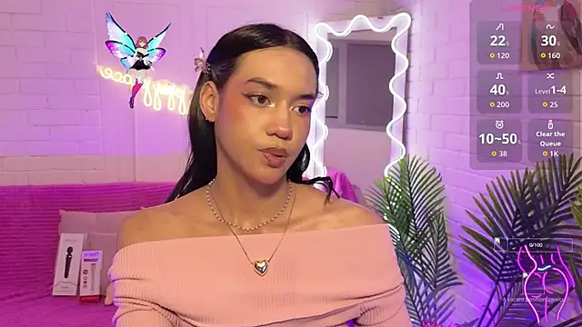 artemiss tay online show from December 5, 7:12 pm