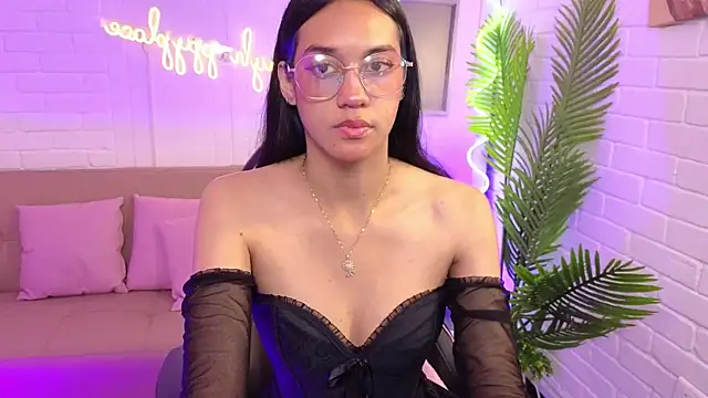 Snapshot of artemiss_tay chatting on October 2, 7:17 pm artemiss tay online show from October 2, 7:17 pm
