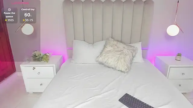 Dani rosse  online show from September 10, 1:32 pm