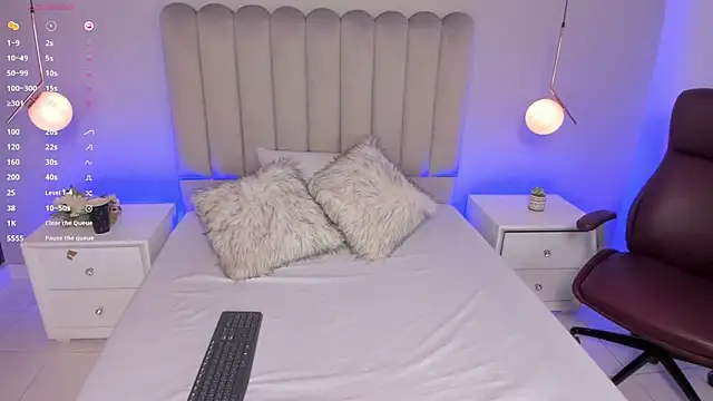 Dani rosse  online show from September 29, 1:28 pm