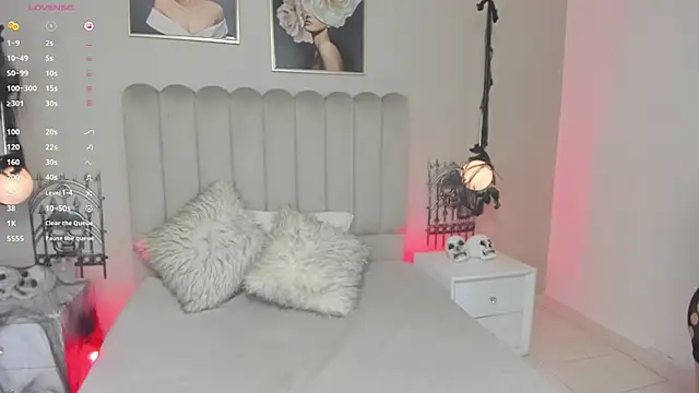 Dani rosse  online show from October 28, 12:48 pm