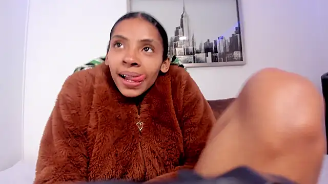 sarah ashbourne online show from November 11, 12:11 pm