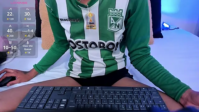 sarah ashbourne online show from November 24, 1:49 am