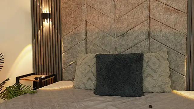 maddy1y  online show from February 16, 12:04 pm