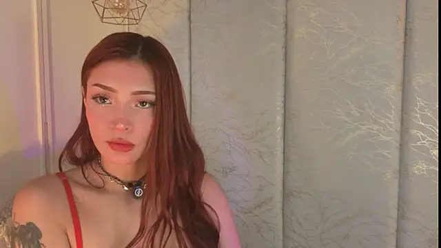 Snapshot of maddy1y_ chatting on April 29, 12:42 pm maddy1y online show from April 29, 12:42 pm
