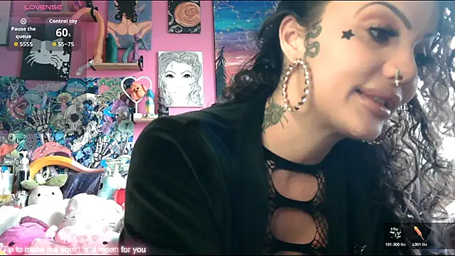 Av3ryyBe3 online show from May 24, 7:14 pm