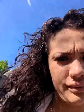 Av3ryyBe3 online show from June 13, 11:52 am