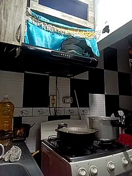 Lady 16 online show from February 2, 6:51 pm