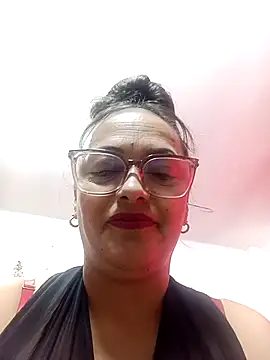 Lady 16 online show from October 28, 1:21 pm