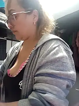 Lady 16 online show from December 18, 10:24 pm