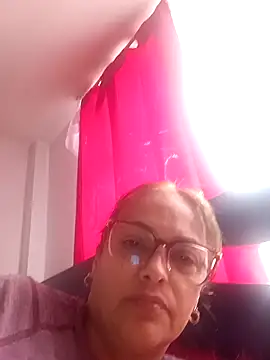 Lady 16 online show from December 3, 3:44 pm