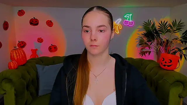 rad rebel  online show from November 2, 8:14 pm