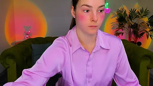 rad rebel  online show from November 28, 9:09 am