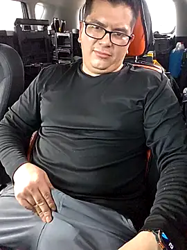 lucho8690 online show from September 25, 9:21 pm