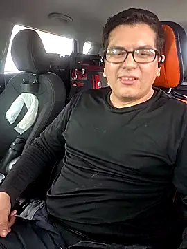 lucho8690 online show from September 15, 9:15 pm