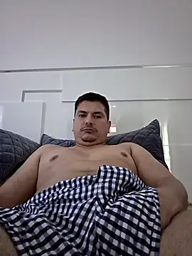 lucho8690 online show from March 4, 2:25 pm