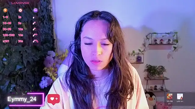Snapshot of Eymmy_24 chatting on June 16, 1:38 am Eymmy 24 online show from June 16, 1:38 am