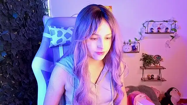 Eymmy 24 online show from March 2, 1:39 am