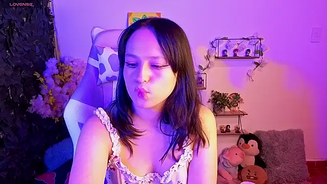 Eymmy 24 online show from February 19, 3:03 am