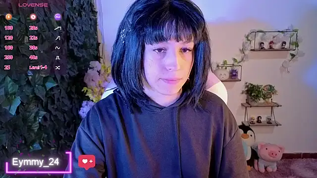 Snapshot of Eymmy_24 chatting on June 10, 2:13 am Eymmy 24 online show from June 10, 2:13 am