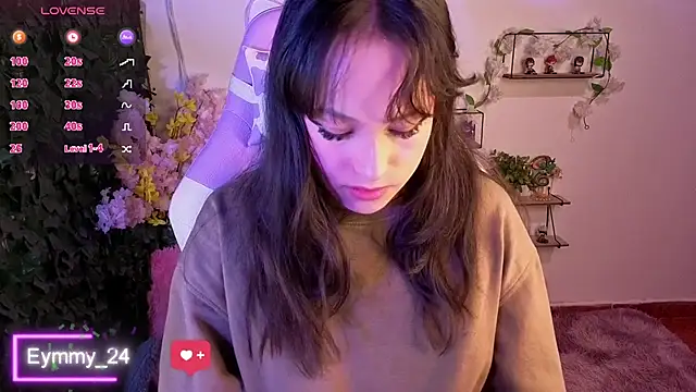 Eymmy 24 online show from May 6, 1:42 am