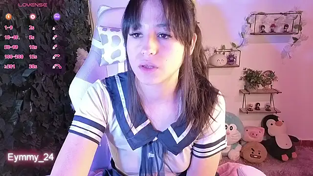 Snapshot of Eymmy_24 chatting on July 9, 1:39 am Eymmy 24 online show from July 9, 1:39 am