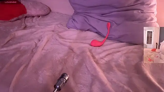 MaryjaneSpider online show from March 26, 7:01 pm