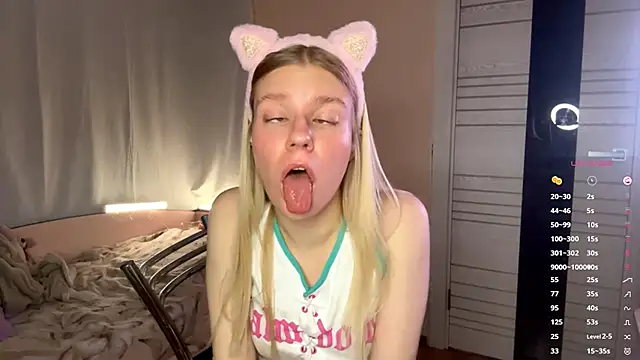 MaryjaneSpider online show from October 22, 6:51 pm