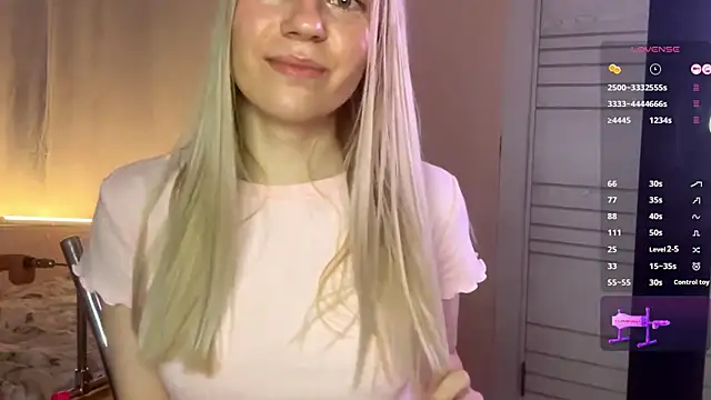 MaryjaneSpider online show from November 25, 3:56 pm