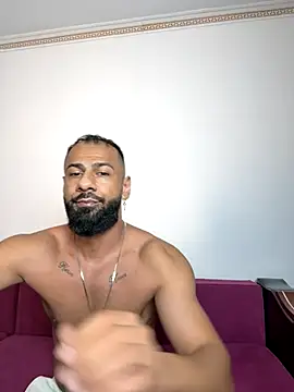 MiaKiittyy online show from September 19, 2:10 pm